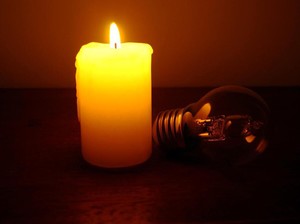 Kehabisan Lilin Saat Mati Lampu, Ini 5 Cara Praktis Bikin Lilin Sendiri Kehabisan Lilin Saat Mati Lampu, Ini 5 Cara Praktis Bikin Lilin Sendiri