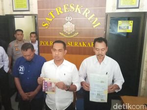 Wali Kota Solo Minta Polisi Usut Penipuan Rekrutmen PDAM Wali Kota Solo Minta Polisi Usut Penipuan Rekrutmen PDAM