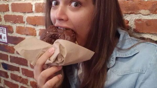 Kulinerannya Valentina Sampaio, Model Transgender Victorias Secret