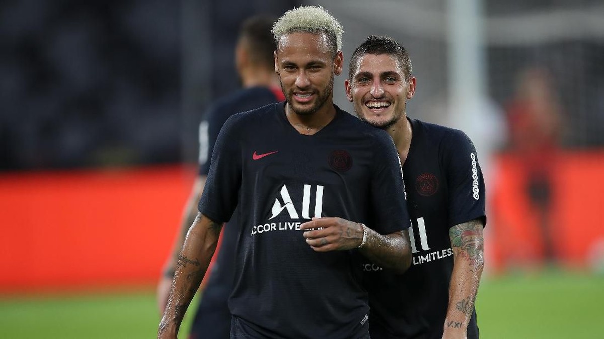 PSG diminta mengevaluasi keberadaan Neymar. (Foto: Lintao Zhang/Getty Images)