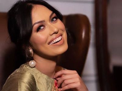 Foto: Dokter Muda Keturunan India yang Jadi Pemenang Miss England 2019