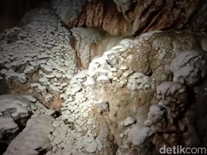 Foto: Gua Gilap & Sumber Mata Air yang Tak Pernah Kering Foto: Gua Gilap & Sumber Mata Air yang Tak Pernah Kering