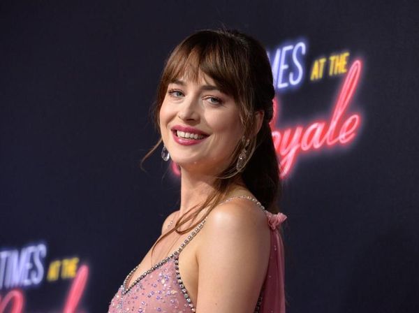 Potret Rumah Dakota Johnson yang Dijual Rp 106 M, Dapurnya Mungil