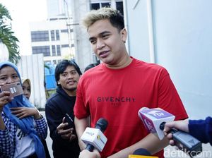 Ibu Kota Resmi Pindah, Billy Syahputra Siap Jadi Artis Daerah Ibu Kota Resmi Pindah, Billy Syahputra Siap Jadi Artis Daerah