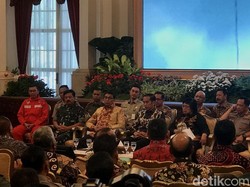 Jokowi ke Panglima TNI dan Kapolri: Copot yang Tak Bisa Atasi Karhutla!