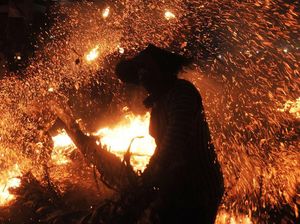 Wow! Ada Perang Obor di Jepara