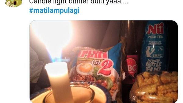Netizen Curhat Soal Candle Light Dinner hingga Gagal Masak Saat Mati Lampu