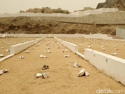 Dubes Agus Maftuh Ungkap Diplomasi Agar Mbah Moen Dimakamkan di Mala