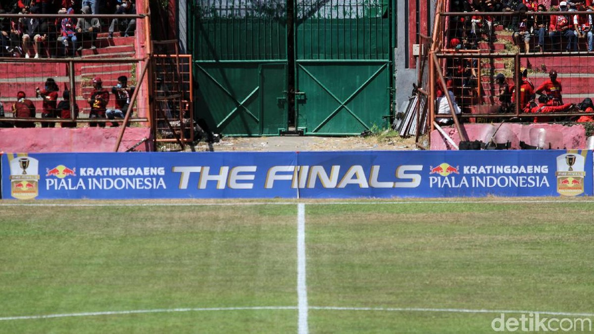 Stadion Mattoangin harus segera direnovasi (Rifkianto Nugroho/detikSport)
