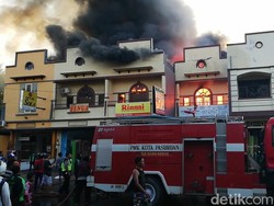 Air Macet Saat Api Lalap Ruko di Pasuruan, Warga: PMK Tak Profesional