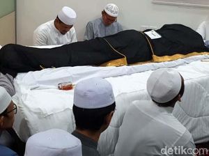 Tata Cara Tahlil, Doa, dan Susunan Bacaannya