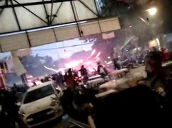Polisi Evakuasi Suporter PSM dari Kafe yang Diserang di Tebet