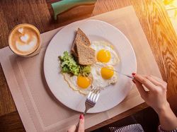 Yang Ingin Kurus Merapat! 6 Menu Sarapan Ini Paling Cocok buat Bantu Turunkan BB