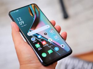 Unboxing Oppo K3, Ponsel Menengah Kaya Fitur