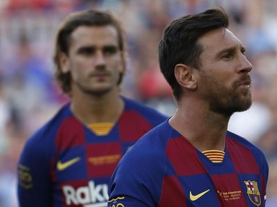 Picture Story: Ada Apa dengan Griezmann (dan Messi)?