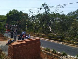 Dengar 3 Ledakan SUTET Gunungpati Semarang, Warga: Sangat Menakutkan Dengar 3 Ledakan SUTET Gunungpati Semarang, Warga: Sangat Menakutkan