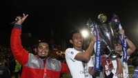 Tim asuhan Darije Kalezic pun keluar sebagai juara dengan agregat 2-1, setelah pada pertemuan pertama di Jakarta kalah 0-1.