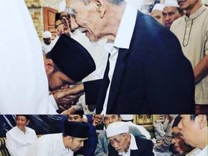 Kenang Mbah Moen, Emil Dardak: Beliau Sosok yang Menginspirasi Kenang Mbah Moen, Emil Dardak: Beliau Sosok yang Menginspirasi