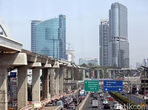 Rencana Khofifah Bikin LRT Jawa Timur Dilirik Investor