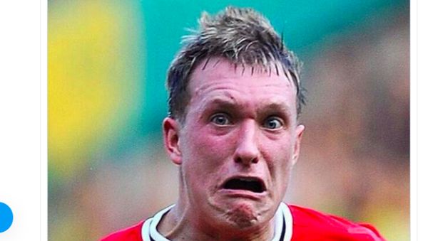 Meme Kocak Kesedihan Phil Jones Disingkirkan Harry Maguire