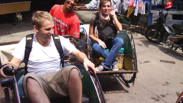 Jakarta Hidden Tour, Tur Senyap ke Panggung Kemiskinan (EBG)