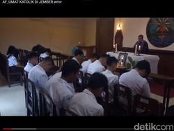 Umat Katolik di Jember Doa Bersama untuk Mbah Moen