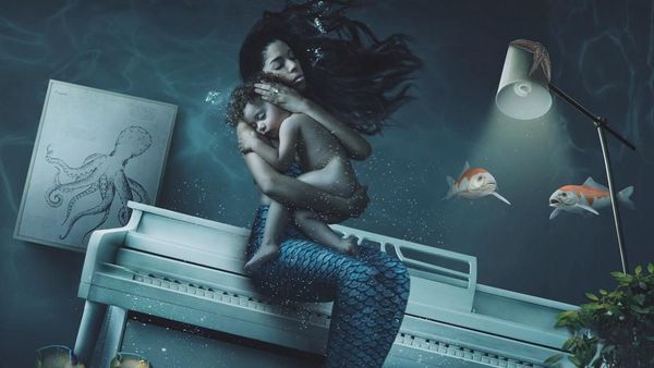 Kreatif! Foto Keluarga Bak Negeri Dongeng Pakai Photoshop