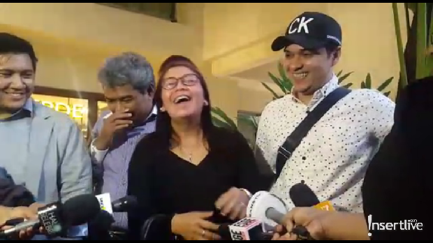 Ibunda Kriss Hatta dan Anthony Hillenaar