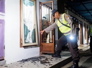 Sekelompok Massa Rusak Rumah Warga di Banyuwangi