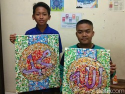 Keren, Santri Ponpes Lamongan Ini Bikin Kaligrafi Cantik dari Sampah Plastik