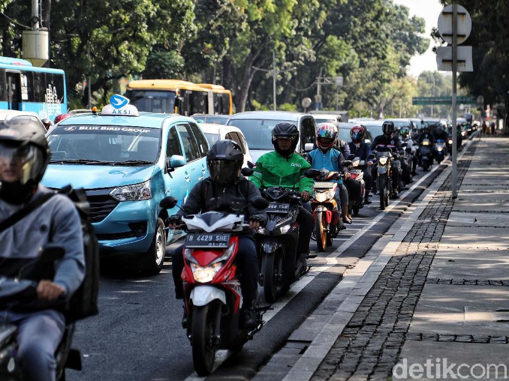 Motor Kebal Ganjil Genap di Jakarta, tapi Akan Dikanalisasi Motor Kebal Ganjil Genap di Jakarta, tapi Akan Dikanalisasi