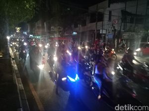 PSM Makassar Juara, Ratusan Suporter Konvoi Keliling Ruas Jalan