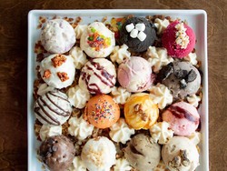 Dijamin Puas! Seporsi Es Krim Ini Terdiri dari 16 Rasa