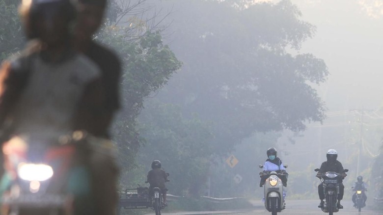 Gubernur Riau Imbau Warga Doa Minta Hujan saat Salat Idul Adha