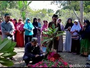 Khoriah Korban Pembunuhan oleh Suami di Jaktim Dimakamkan