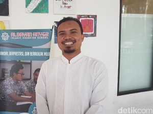 Demi Jadi Taruna Akmil, Enzo Blasteran Prancis Punya Pelatih Fisik di Pesantren Demi Jadi Taruna Akmil, Enzo Blasteran Prancis Punya Pelatih Fisik di Pesantren