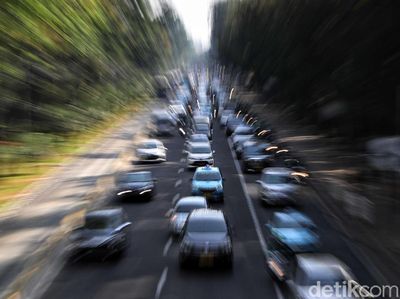Ganjil Genap Diperluas, Lalin Medan Merdeka Barat Tetap Padat
