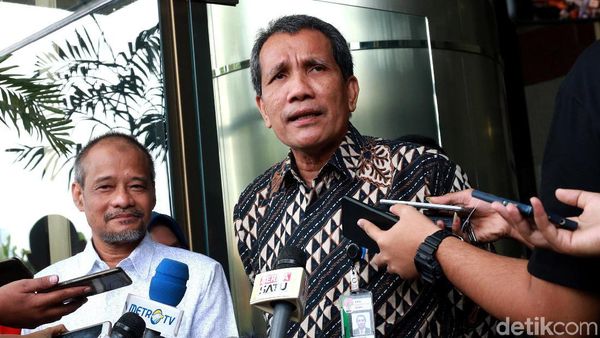 Pansus Angket Gubernur Sulsel Sambangi KPK
