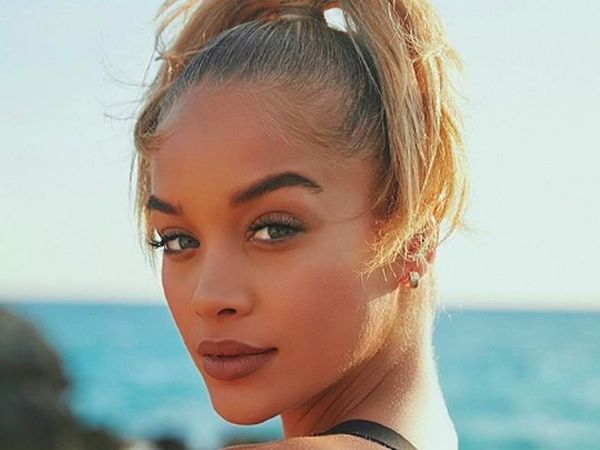 Foto: Liburannya Model Seksi, Jasmine Sanders
