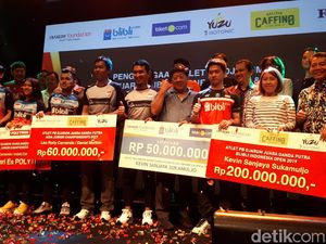 Kevin dan Juara Bulutangkis Asia Junior Diganjar Bonus dari Klub Kevin dan Juara Bulutangkis Asia Junior Diganjar Bonus dari Klub