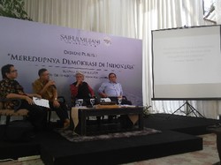Mencari Gajah dalam Demokrasi Kita