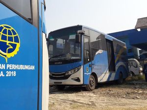 PD Mitra Patriot Tegaskan 21 Bus BRT di Lahan PDAM dalam Kondisi Laik PD Mitra Patriot Tegaskan 21 Bus BRT di Lahan PDAM dalam Kondisi Laik