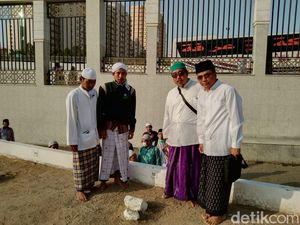 Ini Makam Mbah Moen di Mala Mekah Ini Makam Mbah Moen di Mala Mekah