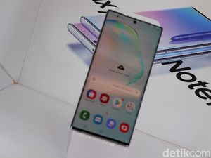 Samsung Galaxy Note 10+ Punya Layar Jempolan, Ini Buktinya