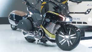Motor Listrik Bergaya Harley-Davidson