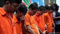 Dibekuk Polisi, Ini Tampang Penyelundup Sabu 10 Kg dari Malaysia