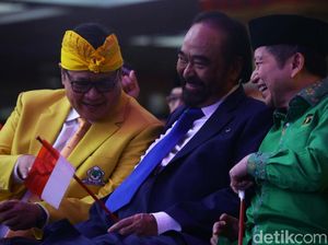 Menteri dan Ketum Parpol Merapat ke Kongres PDIP