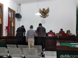 Kisruh Pemilihan Rektor Unpad, Penggugat Serahkan Berkas ke Hakim