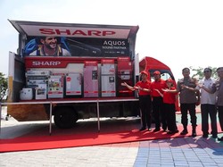 Sharp Mobile Display Truck Kelilingi 170 Kota di Indonesia