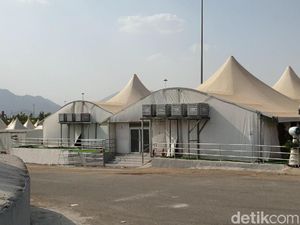 Jemaah Oh Jemaah... Jangan Sia-siakan Arafah! Jemaah Oh Jemaah... Jangan Sia-siakan Arafah!
